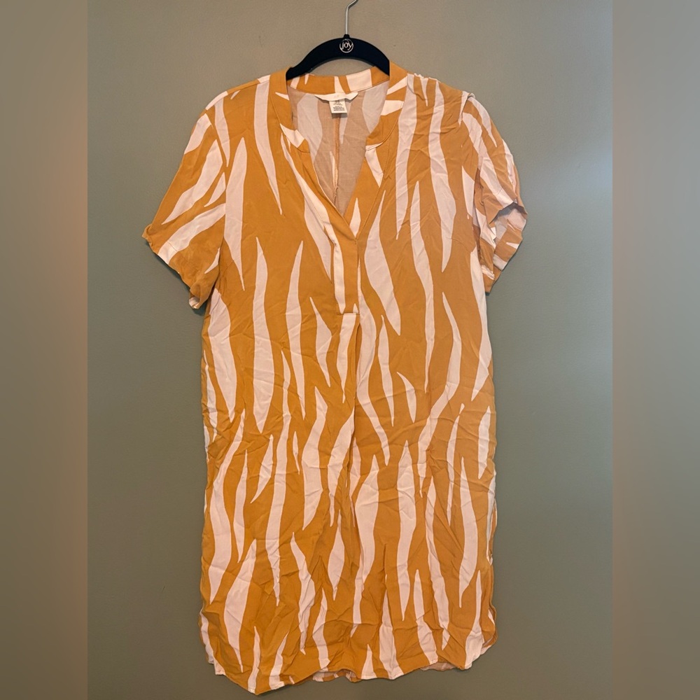 H&M V Neck Tunic Dress